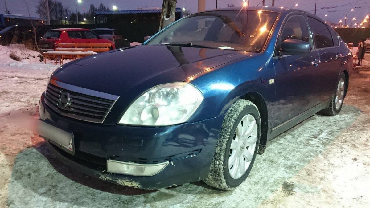 Nissan Teana I